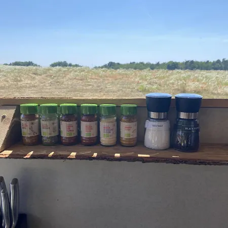 Glamping Lille Strandbygård *