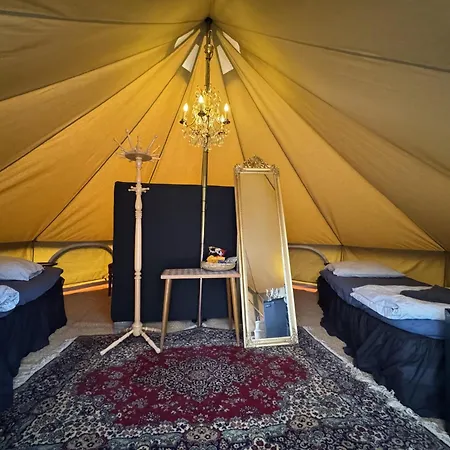 Glamping Lille Strandbygard Camping *