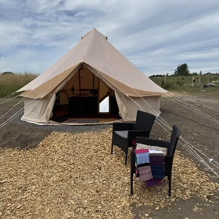 Glamping Lille Strandbygård * Arnager