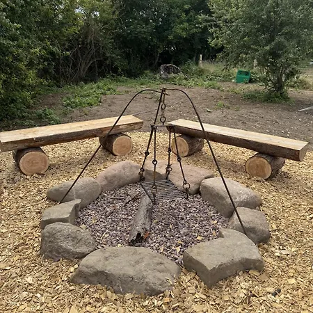 Glamping Lille Strandbygard Arnager