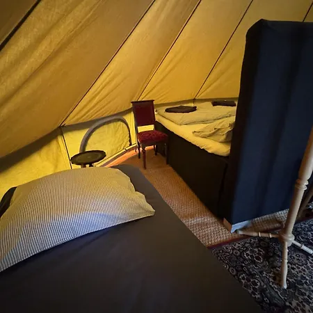 Parque de Campismo Glamping Lille Strandbygard