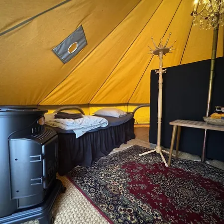 Glamping Lille Strandbygard *