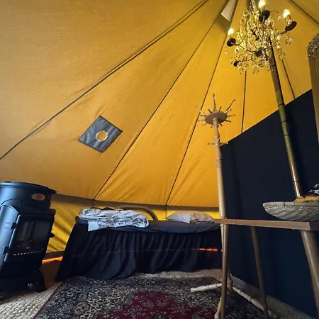 Parque de Campismo Glamping Lille Strandbygard